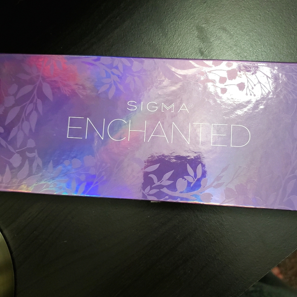 Sigma Enchanted Palette